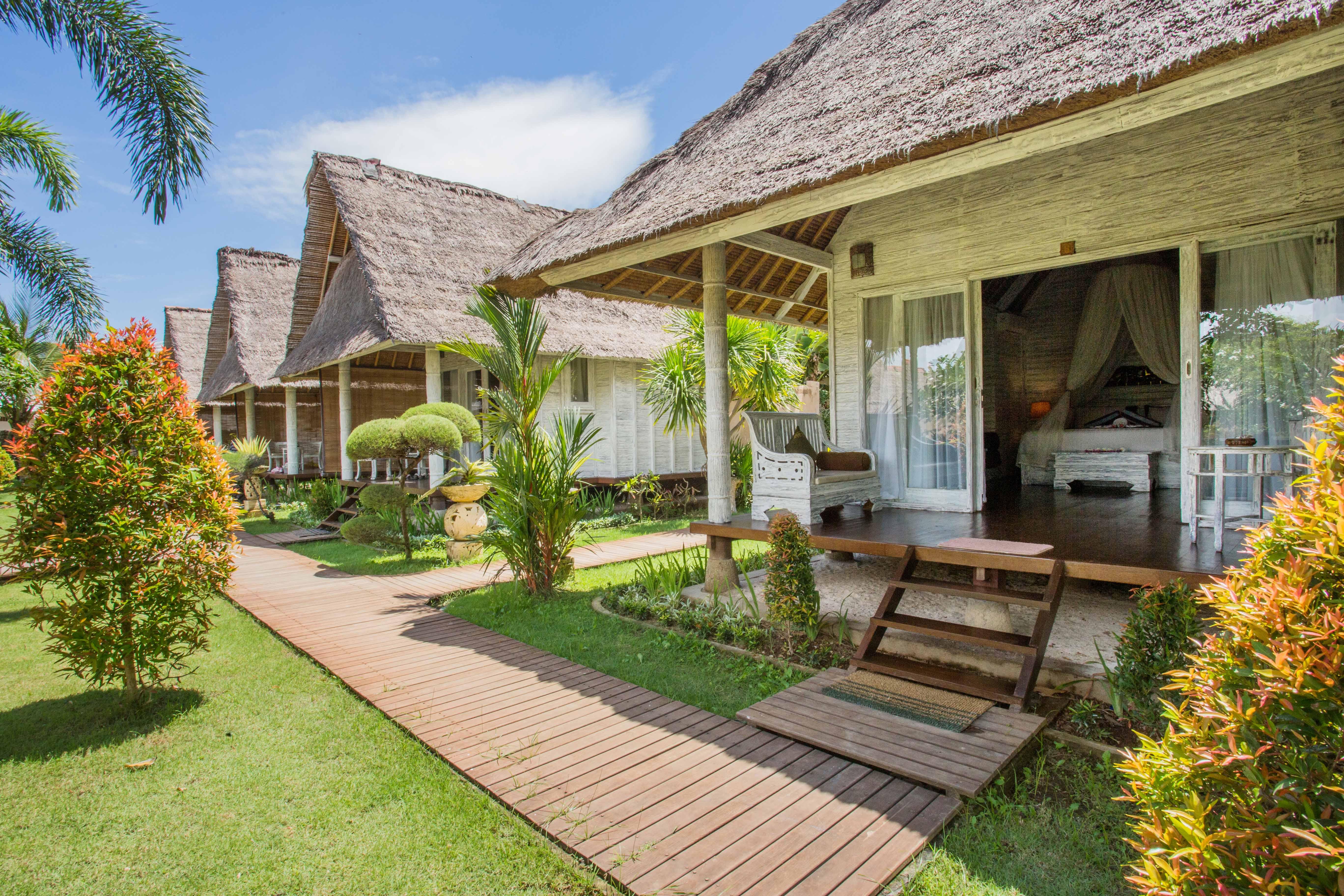 Bay Shore Huts نوسا ليمبونغان المظهر الخارجي الصورة