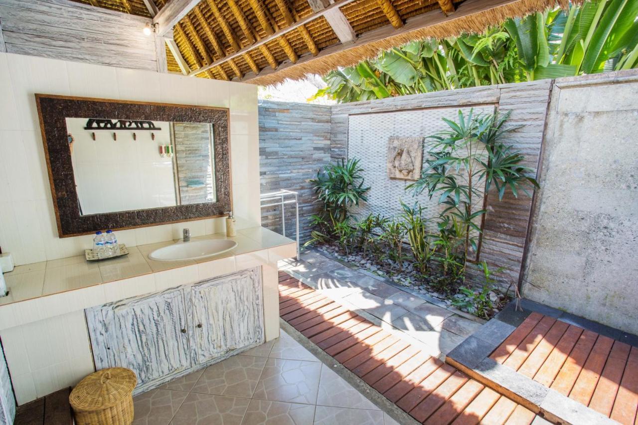 Bay Shore Huts نوسا ليمبونغان المظهر الخارجي الصورة