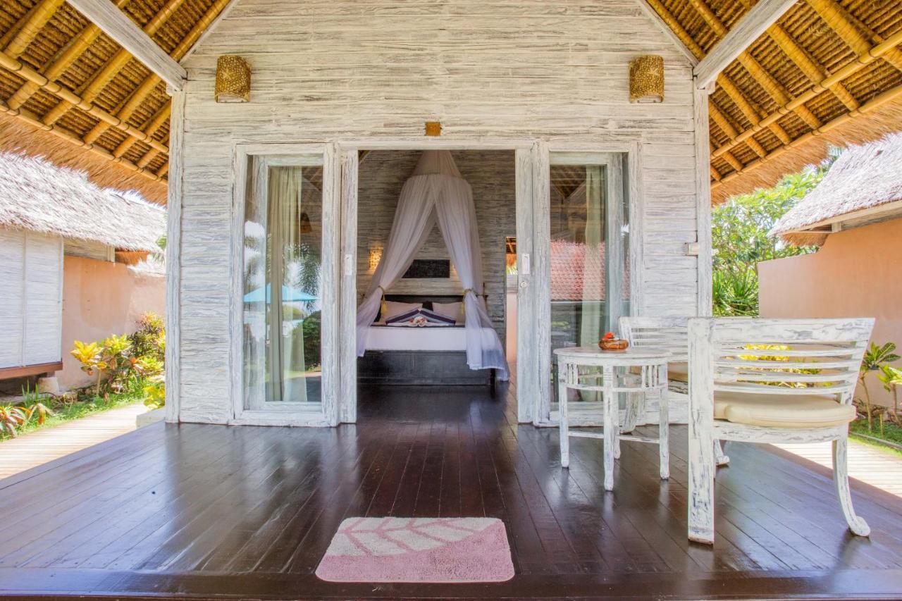 Bay Shore Huts نوسا ليمبونغان المظهر الخارجي الصورة