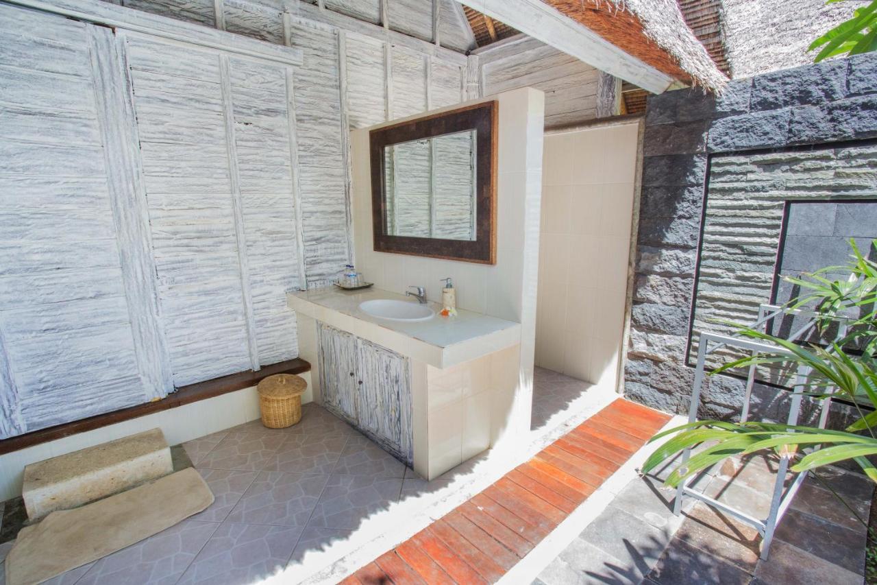 Bay Shore Huts نوسا ليمبونغان المظهر الخارجي الصورة